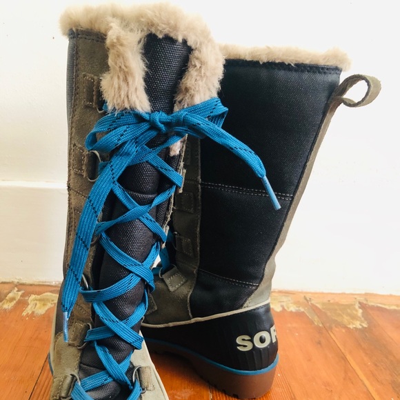 Sorel Tivoli Tall Boot size 6 - Picture 4 of 8
